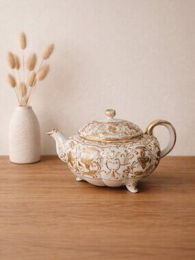 Antique Nippon Gold Moriage Teapot Hand Painted Japanese Porcelain 1911–1921